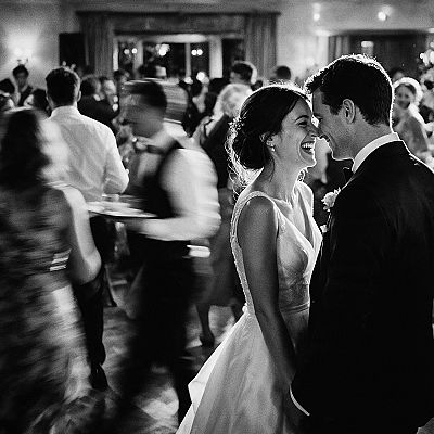 O casal na soleira · a